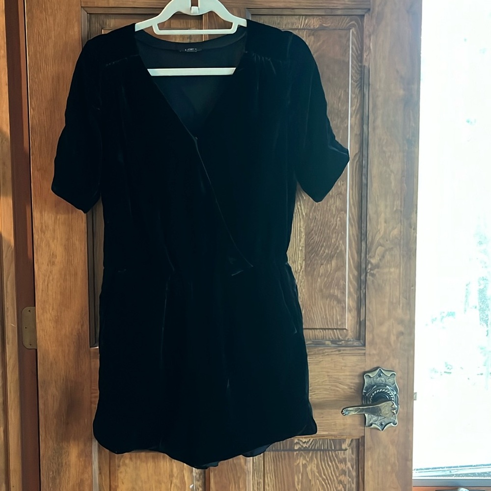 Loft - Black Velvet Shorts Romper - Size 4P